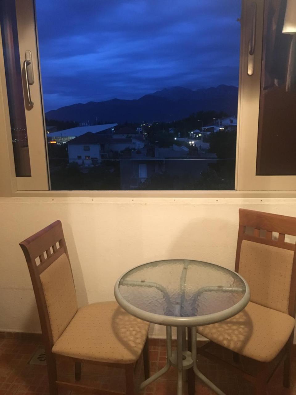Ana Apartment Tivat Exterior foto