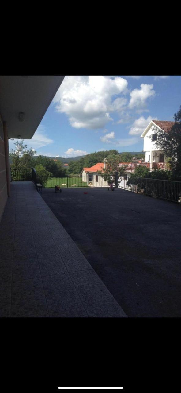 Ana Apartment Tivat Exterior foto